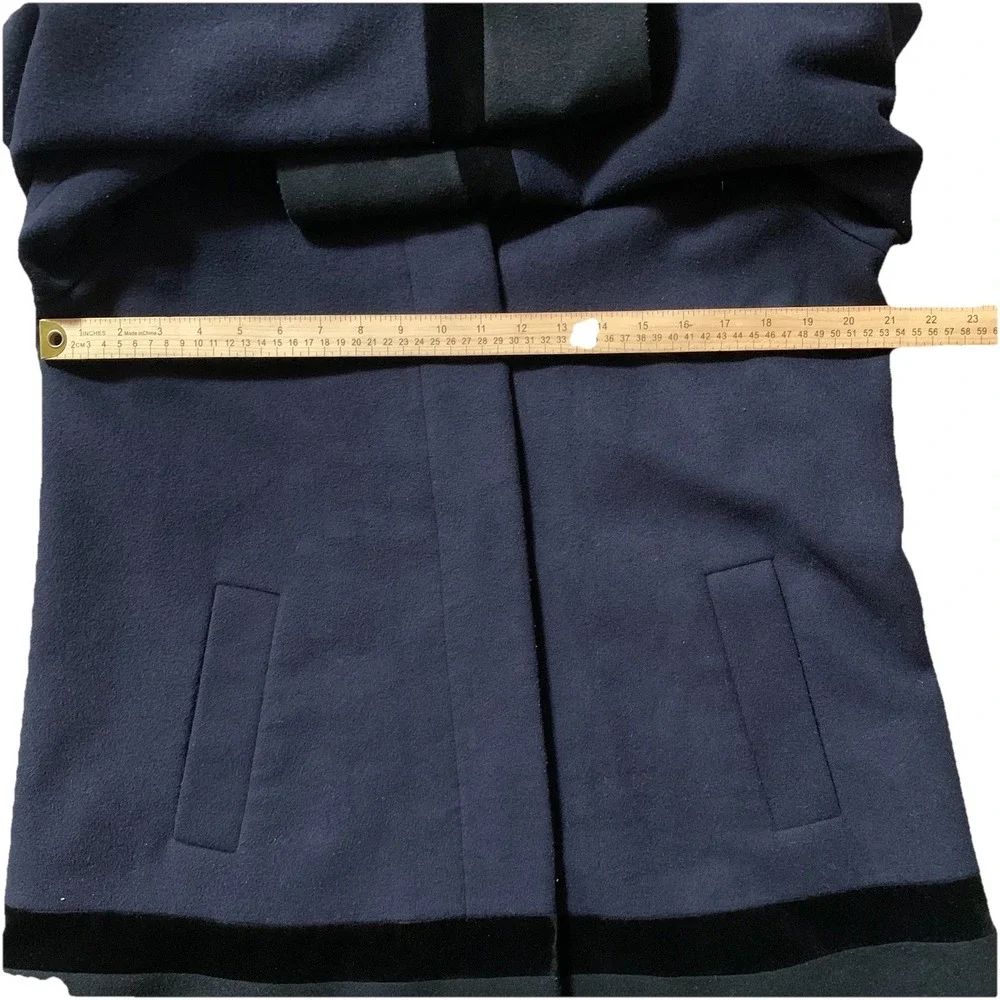 Forecaster of Boston Lamb Wool Winter Coat Hoodie Size 8 Women's Navy Blue Long
